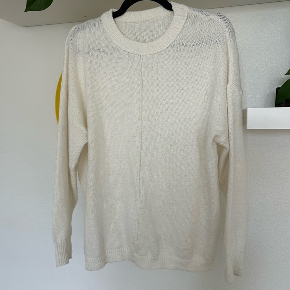 Emery Rose Classic Cream Crew Neck Sweater - Picture 3 of 6